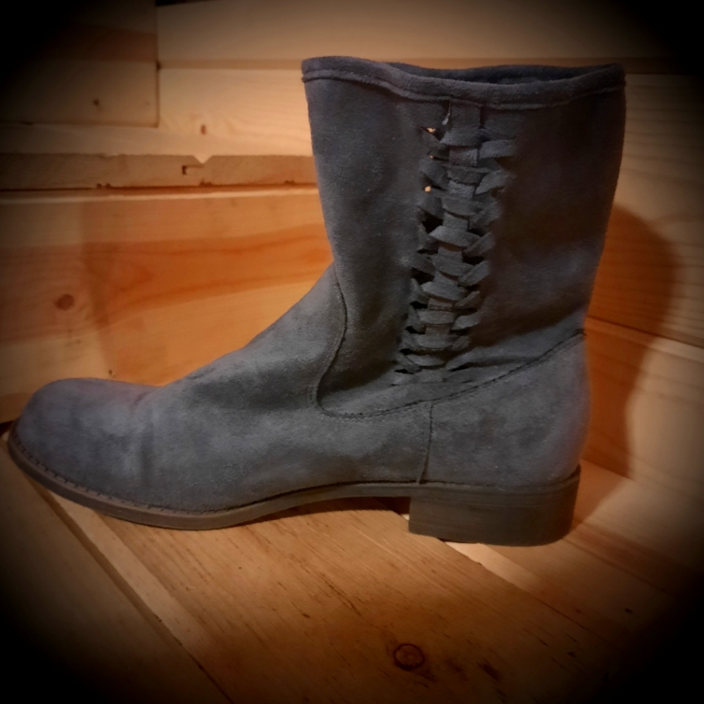 Mojo Moxy Faux Suede Boots Grey Size 9
